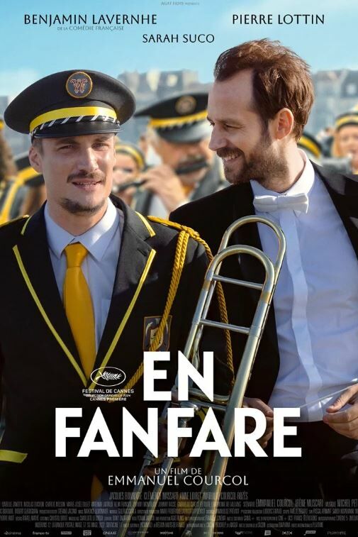 EN FANFARE